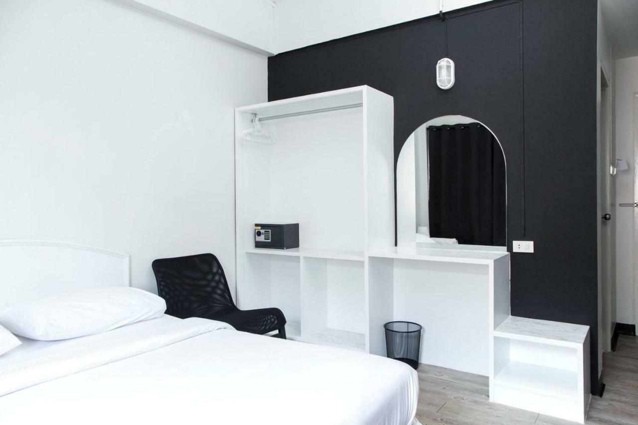 Crystal Hotel هوا هين المظهر الخارجي الصورة